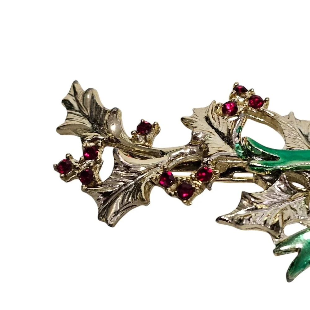 Vintage pin brooch